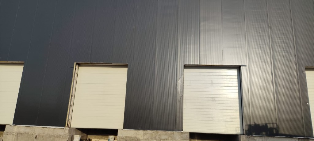 Seksiyalı anbar qapıları